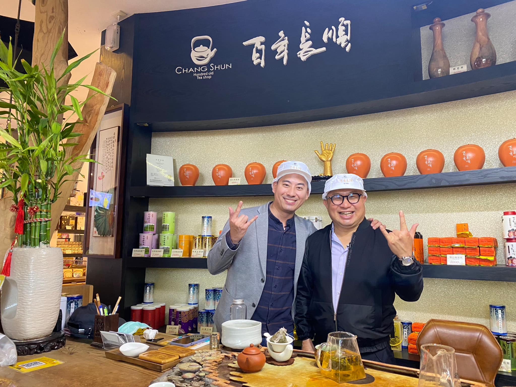 兩根手指圖片 兩根手指圖片